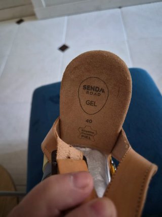 Sandalias piel