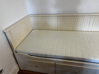 Sofá Cama IKEA HEMNES 3 Cajones + 2 Colchones
