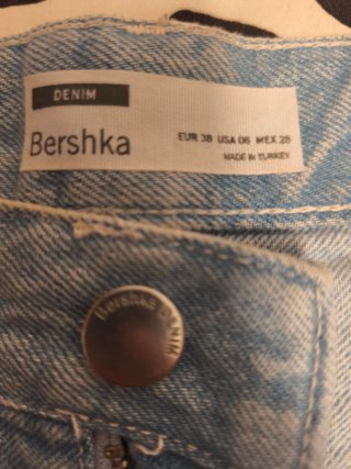Pantalones Cortos Vaqueros Bershka y Stradivarius