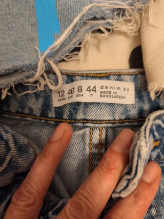 Pantalones Cortos Vaqueros Bershka y Stradivarius