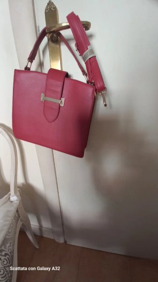 Borsa Ystrdy rosso sangue di bue manico/tracolla