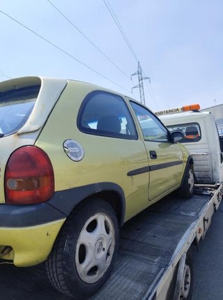 Faro derecho opel 1216489 corsa 1.4 mt (90 cv 6177