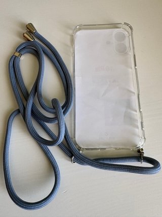 Funda iPhone 16 Pls con cordón