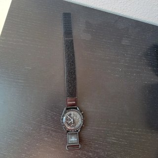 Omega x Swatch Mission to the Moonphase