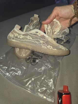 Sandalias de encaje nuevas Talla 36