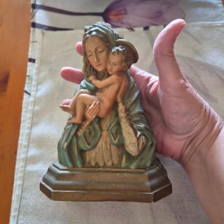 Virgen con Niño antigua policromada