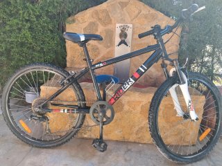 Bicicleta Rockrider 24 Negra