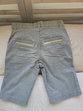Pantalón corto uniforme colegio Greenstone T8
