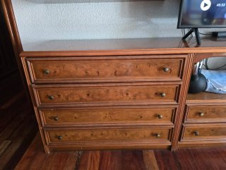 Mueble salón TV madera y cristal
