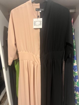 Vestido fiesta M. Cordera beige/negro T.38