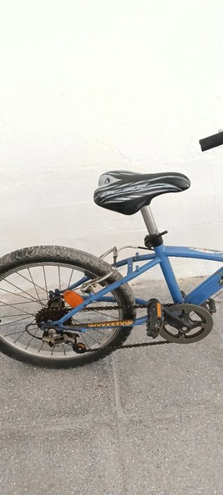 Bicicleta infantil azul Decathlon