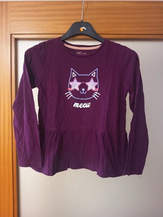 T-shirt de rapariga com gola redonda