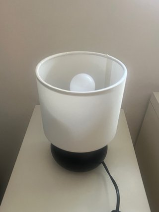 Lámpara de mesa Ikea Tvärfot