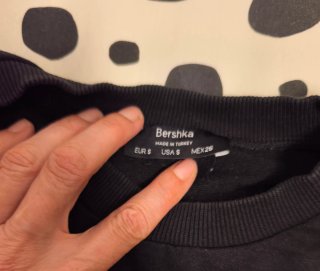 Jersey, body de invierno, sudadera Bershka.