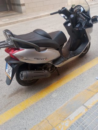 Kymco Grand Dink 125 Plata
