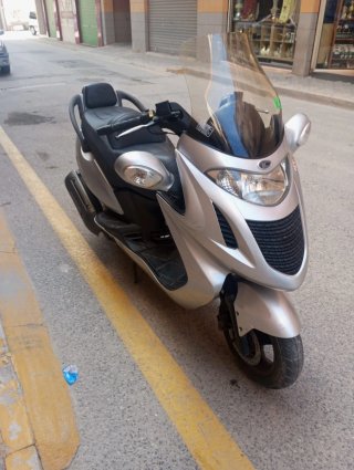 Kymco Grand Dink 125 Plata