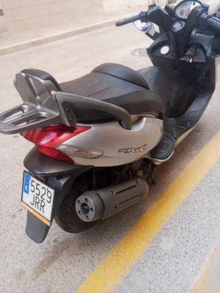 Kymco Grand Dink 125 Plata