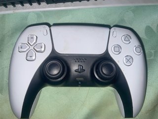 Consola PS5 + Mando + Minecraft