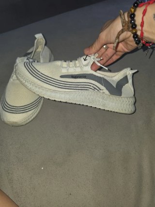 Zapatillas Unisex Blancas y Grises