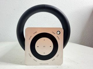 Radio FM Portátil B&O Beosound 3