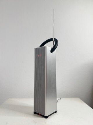 Radio FM Portátil B&O Beosound 3