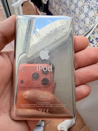 iPod Classic 30GB Blanco