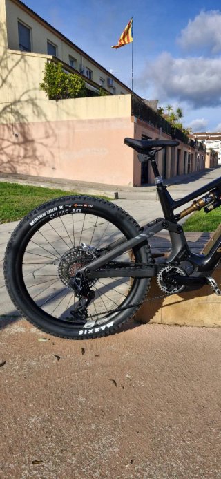 Bicicleta Eléctrica Canyon Spectral ON CFR.