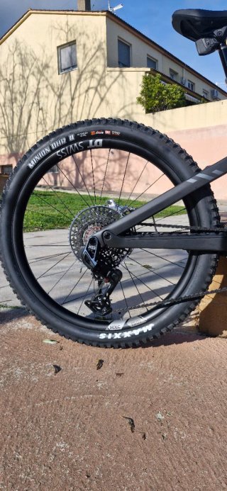 Bicicleta Eléctrica Canyon Spectral ON CFR.