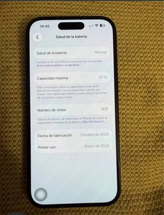 iPhone 15 128GB -