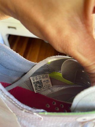 Adidas Adizero Adios Pro 4 Gris/Rosa