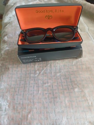 Gafas de sol Goodbye, Rita