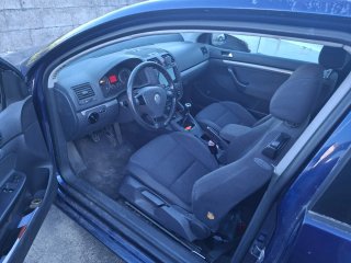 Volkswagen Golf 2005