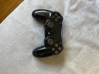 Playstation 4 PS4 Pro -gran capacidad -1 mando