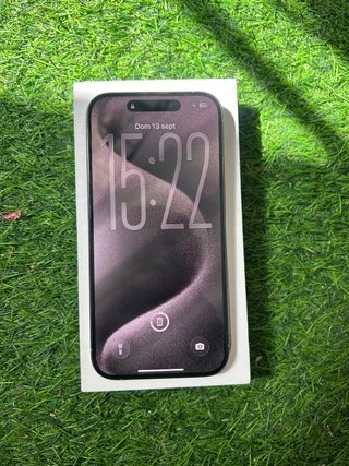 iPhone 15 Pro Plata