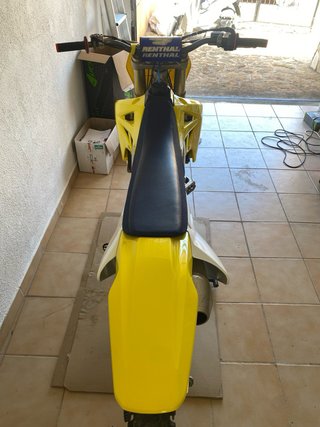 Suzuki RMZ 250 Motocross