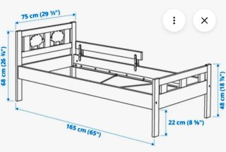 Cama infantil blanca con barrera