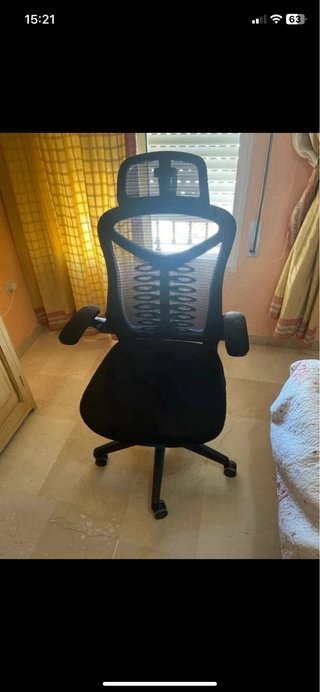 Silla de escritorio ergonómica y transpirable