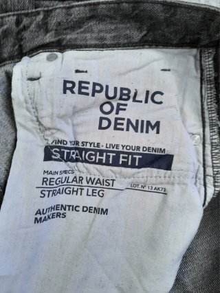 Jeans Uomo Straight Grigio Antracite