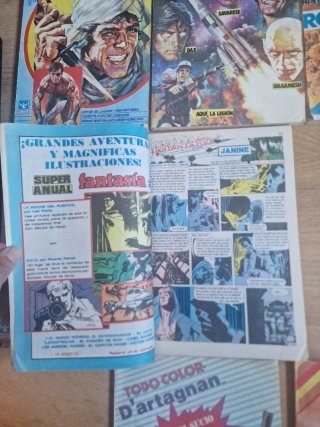 8 Cómics Anuarios Nippur Magnum y D'artagnan