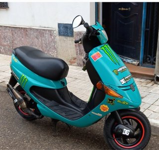 Peugeot 49cc Scooter Moto