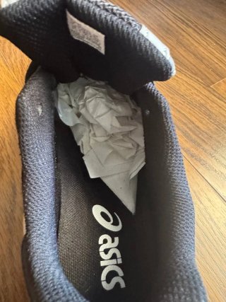 Asics Gel NYC Negro/Gris