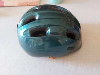 Casco infantil para bicicleta/patinete/skate.