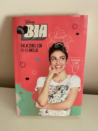 Libro Bia vacaciones con amigas