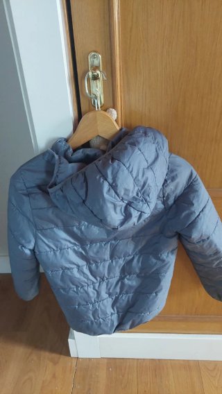 Chaqueta niño acolchada gris