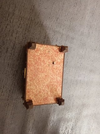 Baúl cofre madera y metal
