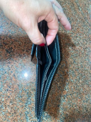 Portafogli elegante da uomo in pelle Yacci nero