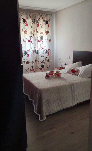 Dormitorio de matrimonio moderno