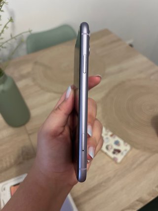 iPhone 11 Morado