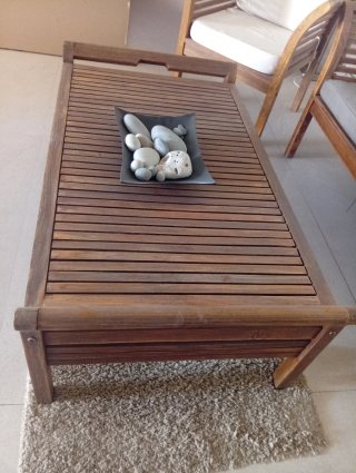 Mueble de jardín de madera