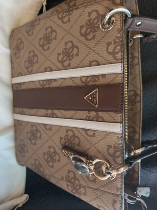 Bolso Guess Beige y Marrón